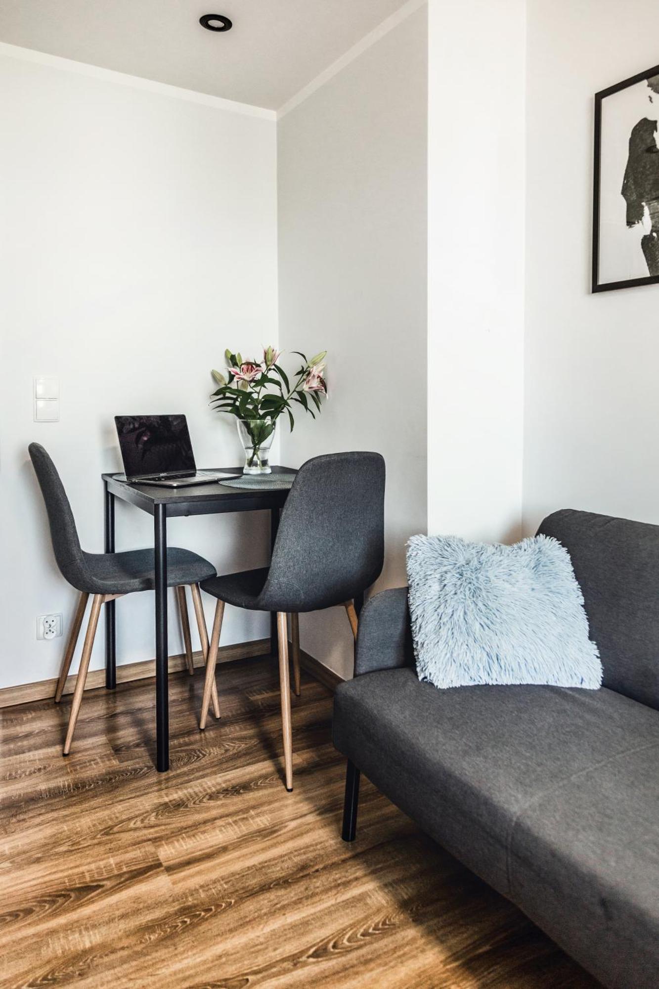 Komfortowe Apartamenty W Centrum Wroclawia Esterno foto