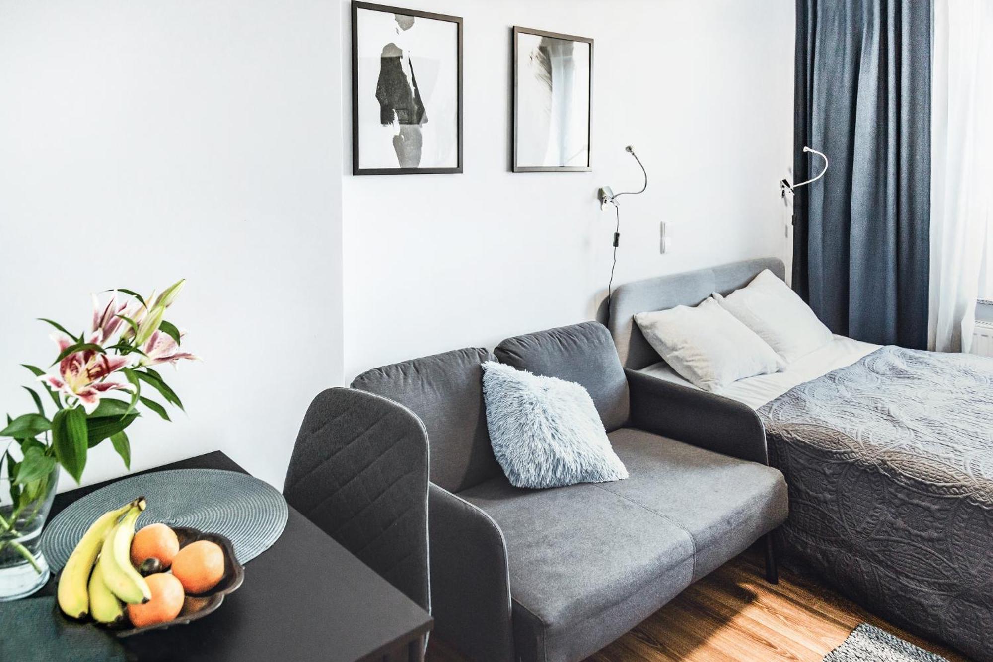 Komfortowe Apartamenty W Centrum Wroclawia Esterno foto